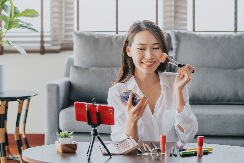 Nám da nên trang điểm như thế nào?