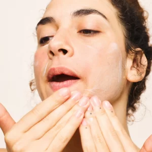 Một số cách chăm sóc da lão hóa phổ biến