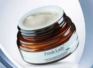 Bên cạnh Arbutin trong kem nám Fresh Lady còn có công nghệ vi tinh thể, hỗ trợ tăng hiệu quả loại bỏ nám từ gốc.