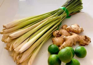 Gừng sả chanh, giúp loại bỏ dầu nhờn, mở lỗ chân lông.